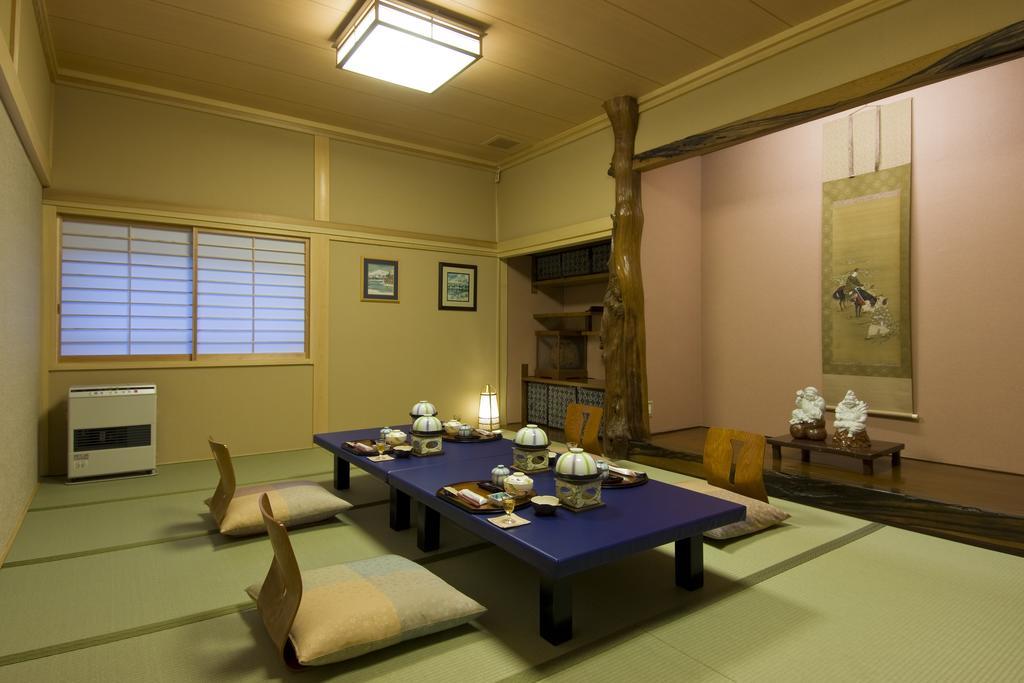 קוסאטסו Ekinariya Ryokan מראה חיצוני תמונה